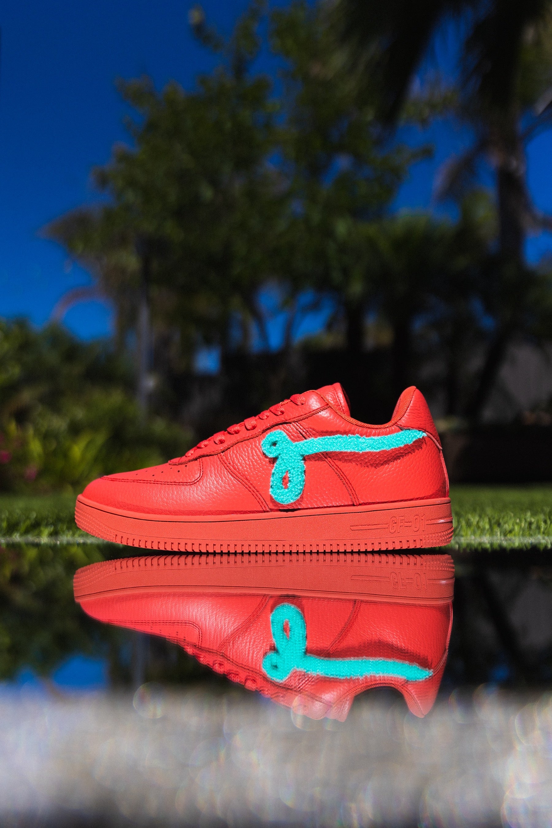 Release Information: GF-01 Peach Pebbled Leather Teal Chenille