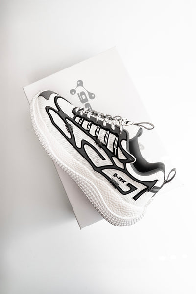 "Layered" Grey/White 004