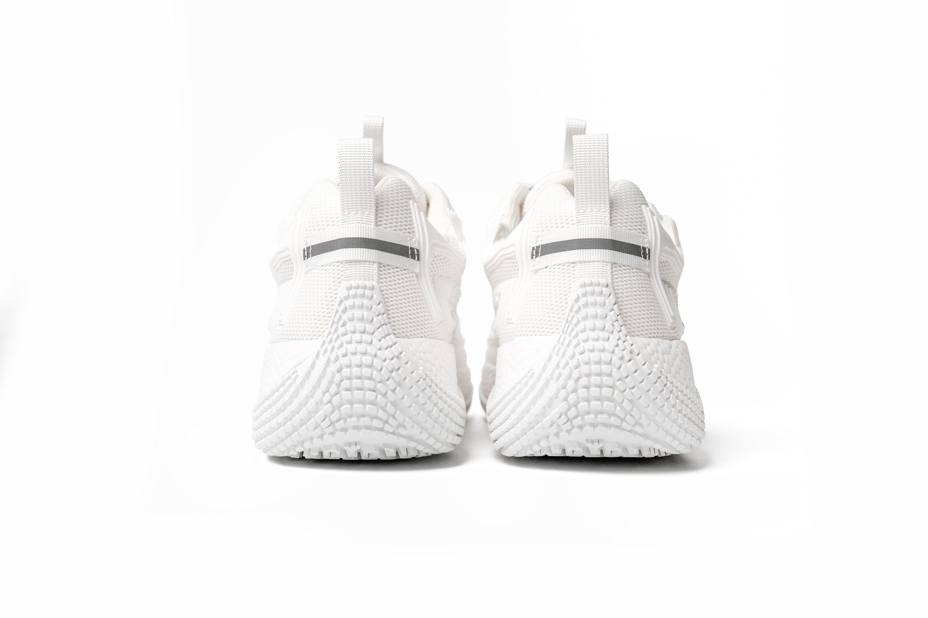 004 'Triple White' - Premium Comfort & Style | John Geiger – John