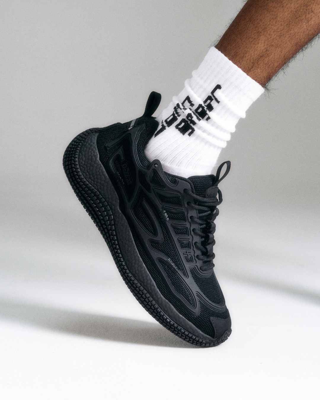 004 "Triple Black"