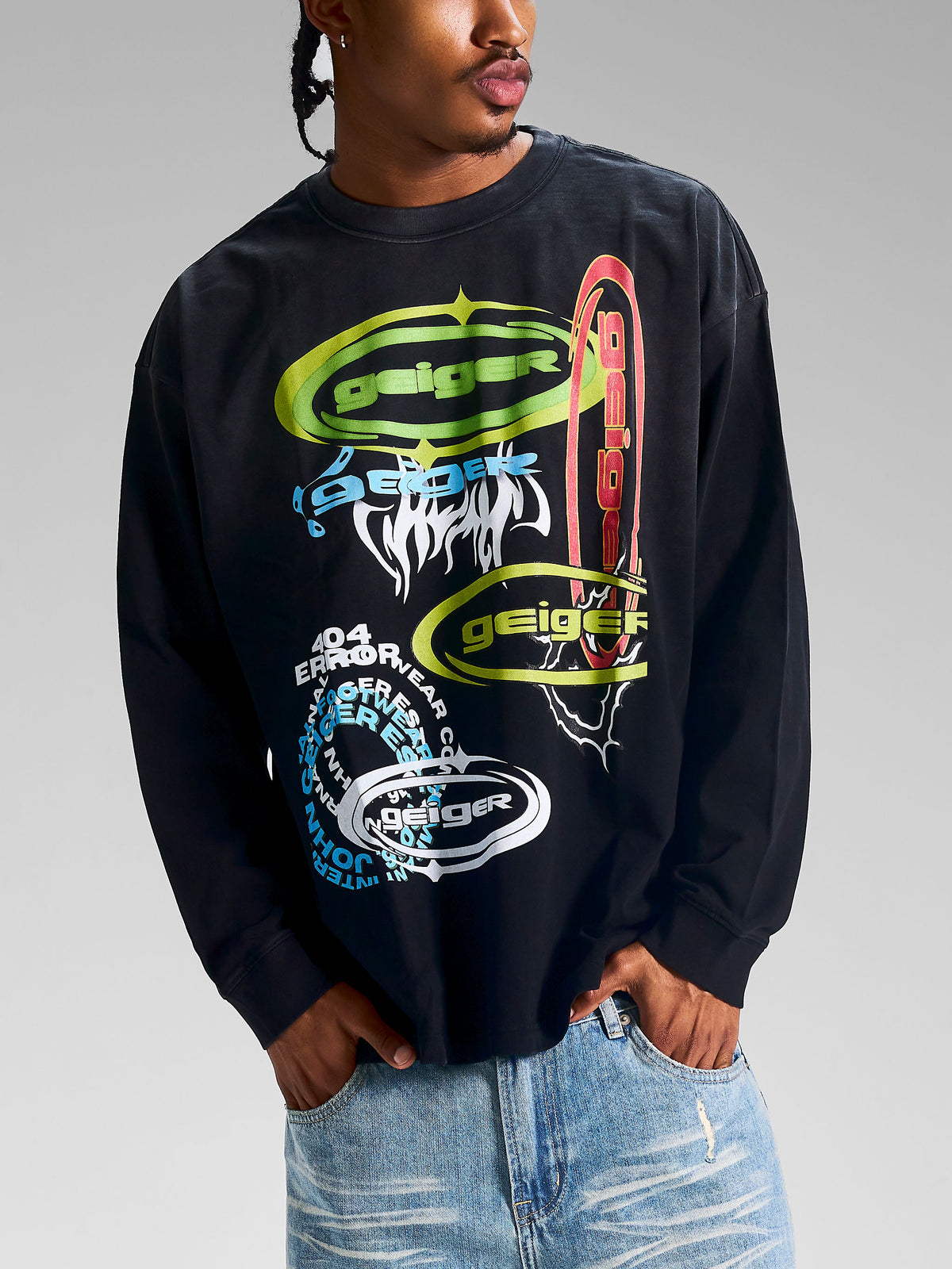 "404 Error" Misplaced Long Sleeve Tee in Black/Multi