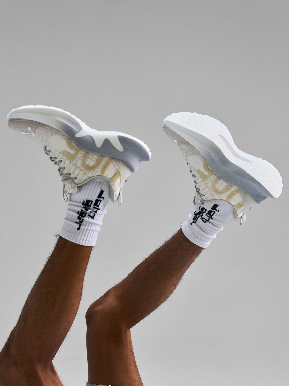 005 "Vintage White"