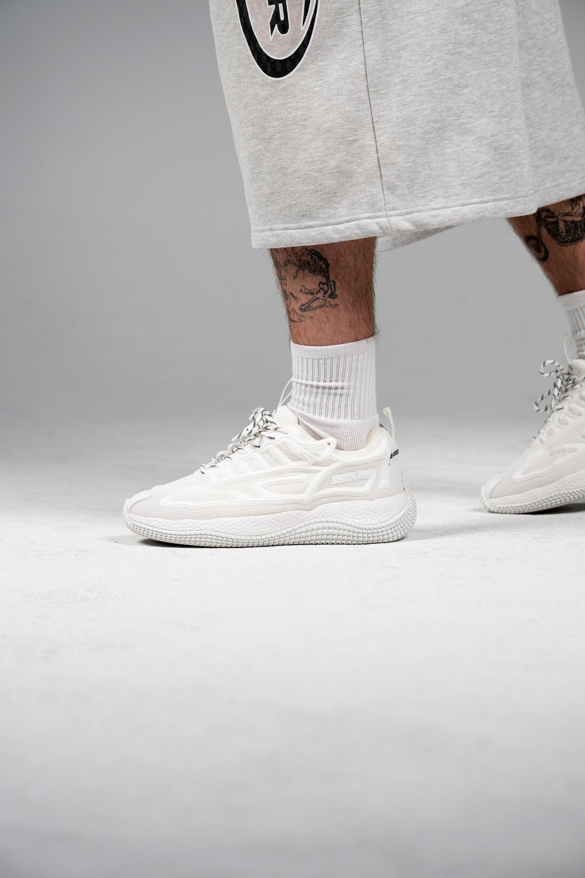 004 "Triple White"