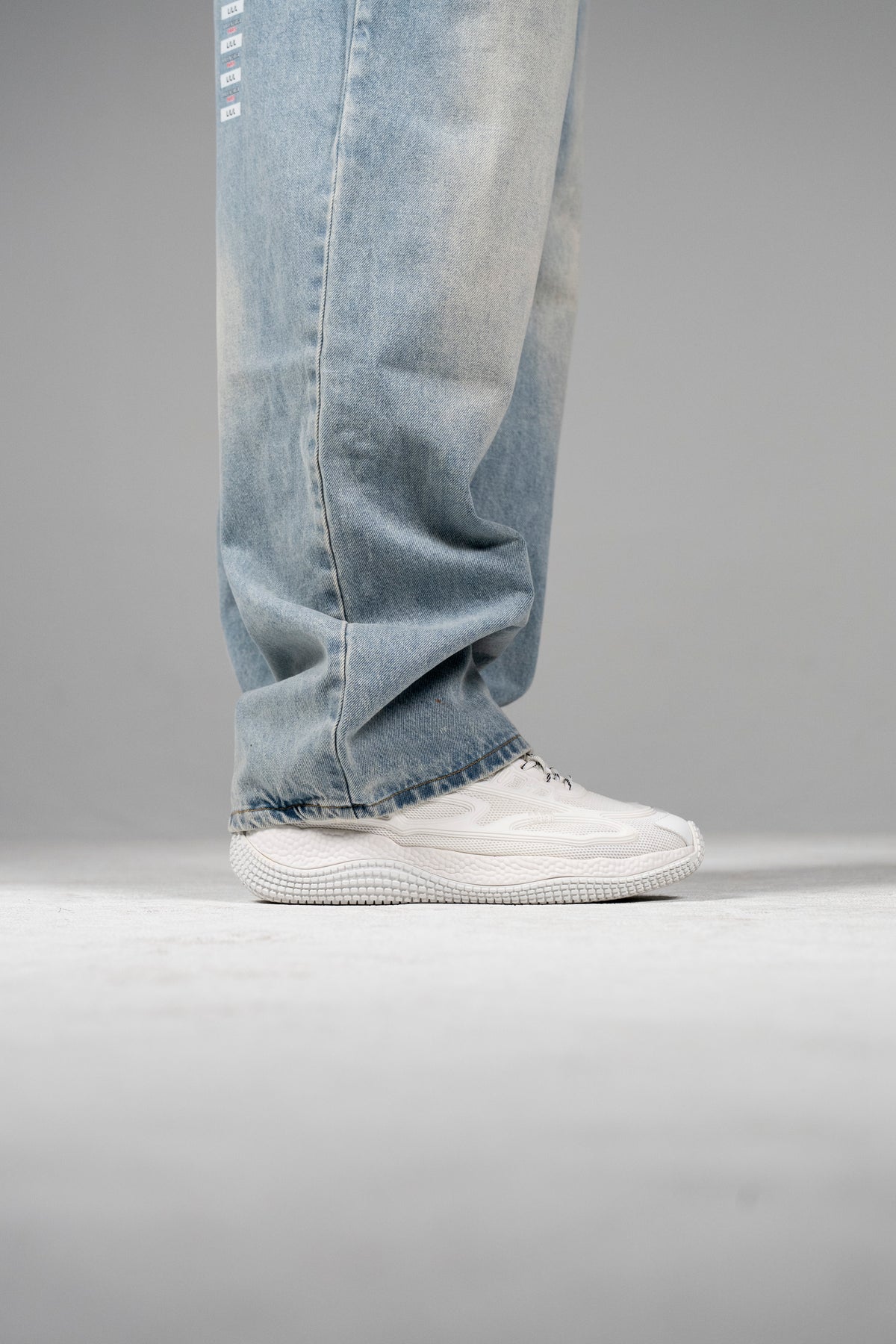 004 "Triple White"