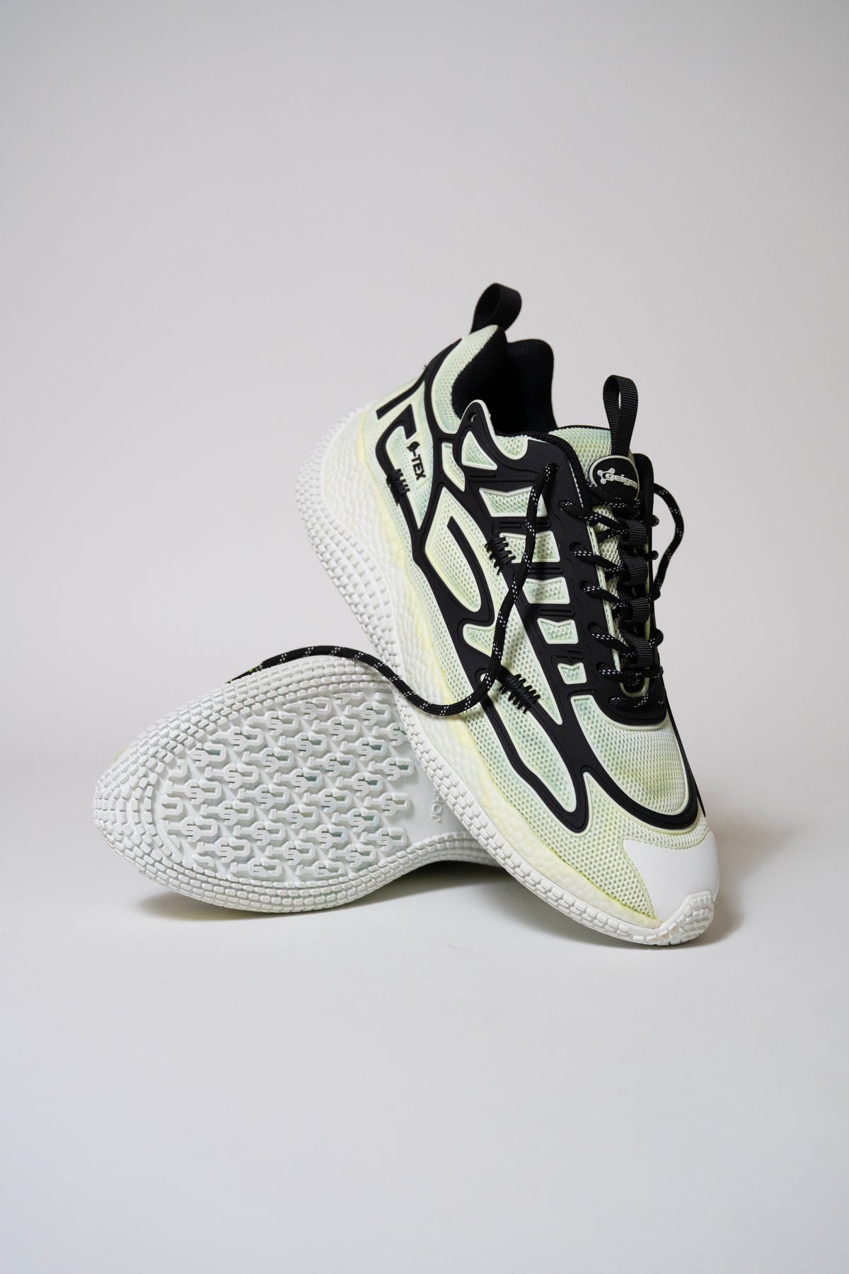 Steal Boyz Vol 4 Mint Dyed 004 (Layered Black/White Base)