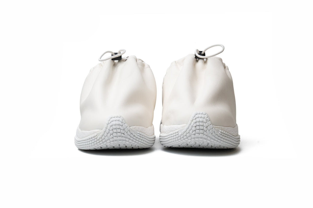 John Geiger 005 Vintage White Size 11 Elevate your everyday rotation with the White Patent GF-01  main image 3